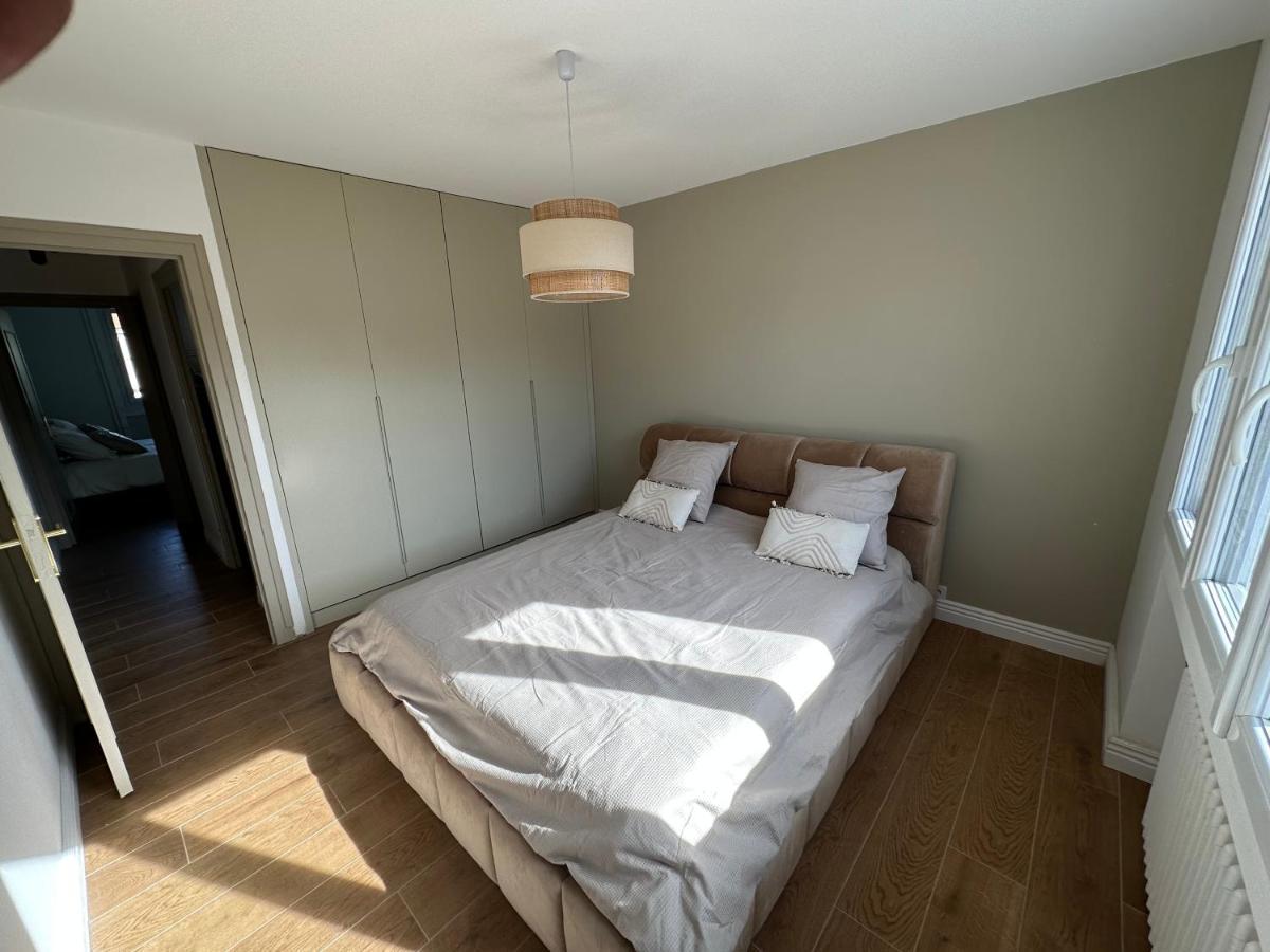 Appartement Minois à Saint-Genet-Lerpt Extérieur photo