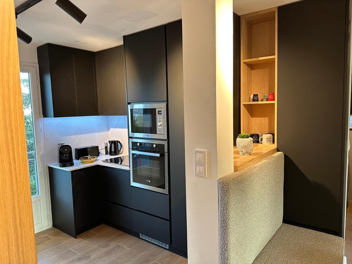 Appartement Minois à Saint-Genet-Lerpt Extérieur photo
