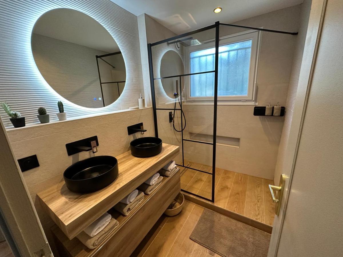 Appartement Minois à Saint-Genet-Lerpt Extérieur photo